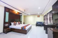 โรงแรมฟาบ์แรอยัล เรสซิเดนซี่ 2 - 3 ดาว