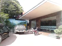 Crown皇冠飯店 住宿飯店