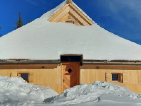 大山上的Žafran小屋 卡姆尼克酒店