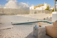 Pebble Summer House - Swimmingpools