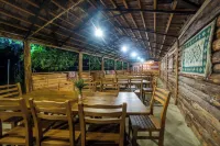 Chateau Ateni Cottages Hotels in Gori