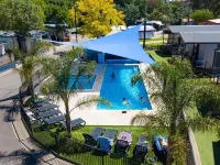 Geelong Holiday Park Hotels near Kardinia Park