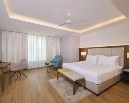 Golden Tulip Goa, Vagator Hotels in Vagator