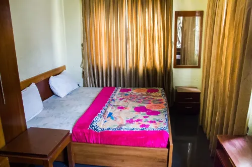 Allonze Hotel Hotels in Loburo