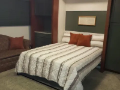 1 Mile From Ski Slope and Festivals - 125 Nightly Fee Hotels in Hunter