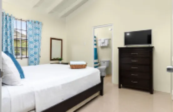 Drax Hall Pool Gym Gated Tennis Kidsplygrnd 304