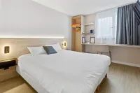 Kyriad Deauville - Saint Arnoult Hotels in Touques