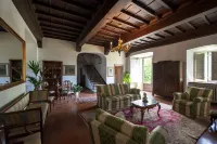1800 Tuscan villa - walking distance from a pretty village Hotel a Bagni di Lucca