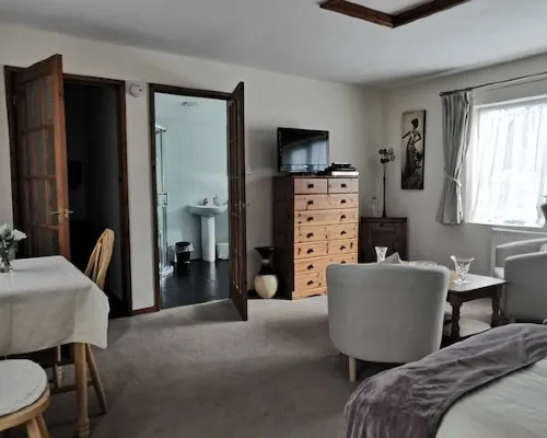 Fantastic self-catering apartment on the outskirts of Caerleon Hotels in Caerleon