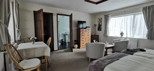 Fantastic self-catering apartment on the outskirts of Caerleon
