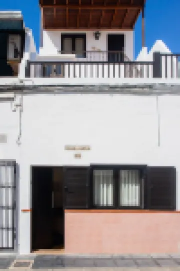 Casa Juana 50 meters from Playa del Reducto and Wifi