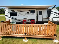 Riverside Camper in Mavillette - Cozy and Modern Hotele w: Clare