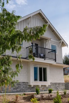 Seabreeze Haus Lantzville (Entire Guest-Suite)