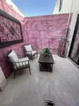 Cozy home close to airport