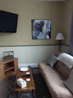 Pinciaro Properties LLC  Main St Hotels in der Nähe von Flughafen Bradford