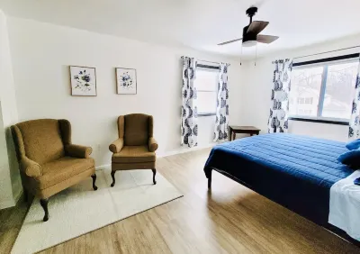 ZenNature with hottub & pet friendly Hotels near ALDI