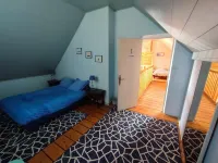 Logement Locatif à Belle-ile : Maison Avec Jardin Partagé