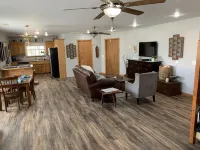 Lakefront Home/Amazing Lake View/Pomme Paradise #2