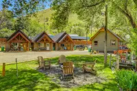 Cabin on the Salmon River