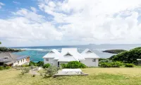 Calmando. Enjoy some of the best oceanfront views Crown Point has to offer.