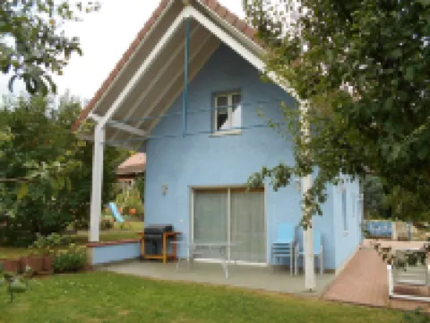 The gingerbread house 聖瑪麗歐米訥酒店