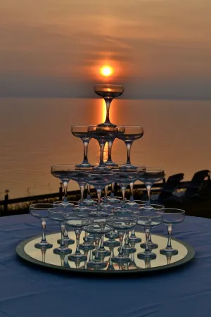 Huron Waterfront Cottage/16+ Guests/Hottub/Outdoor Shower/2 Pets/Private Beach. Отели в г. Ашфилд-Колборн-Ваванош