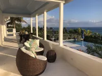 Beachfront Home and Pool, 4Br/4 Bathrooms Hotel a North Palmetto Point