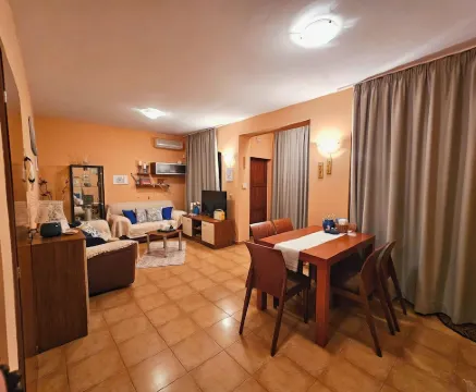 Family apartment with pool