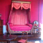 10 MINUTES FROM THE CENTER OF BLOIS, BRIGHT NEW APARTMENT,