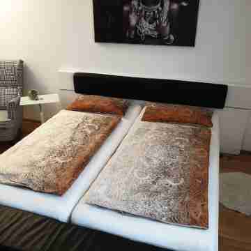 Lake Constance, Friedrichshafen, central location, 2 people Rooms