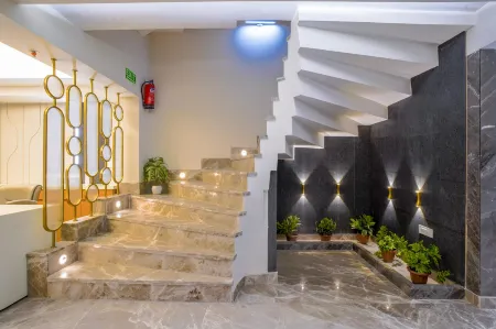 Hotel Horizon By Shanti