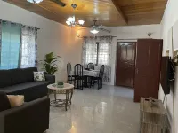 Cute and Cozy family home for short and long stays 팰리스 파크, 올드 보셔너 - 가나 주변 호텔