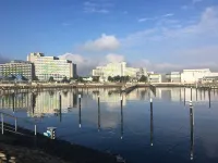 3-Zi. Penthouse apartment with roof terrace and balcony directly on the marina and beach