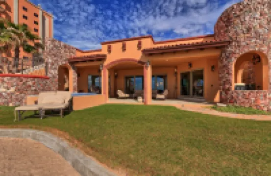 Villa #18 - Ventana - Five Bedroom Beachfront Home, Sleeps 14 Hoteles en 