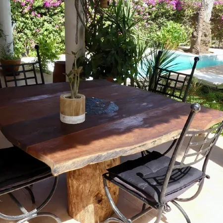Swimming pool villa in secure residence with dream beach! 150 m from shops