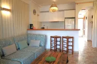 Nice apartment by the sea