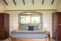 New Casa De Suenos Amazing Ocean & Mountain Views!