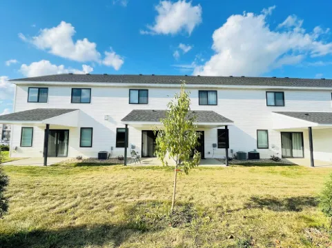 Completely Modern Furnished Private House Near Mayo Clinic