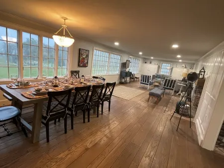 Private Beach - 3 bedroom