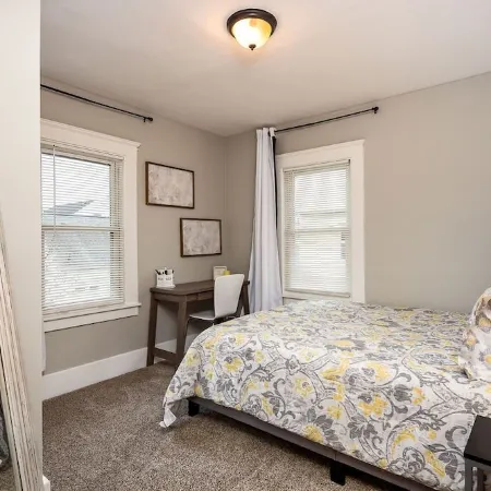 Classic Lansing Home: In the middle of everything