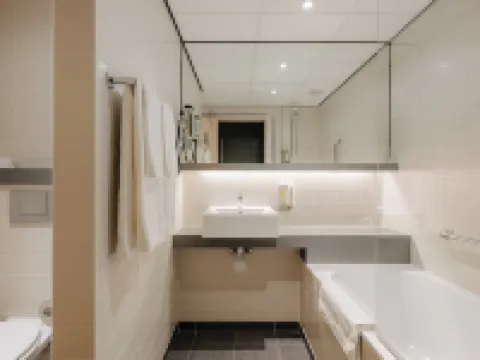 Leonardo Hotel Den Haag Babylon Hotels in der Nähe von Mauritshuis-Museum