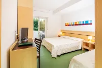 Hotel la Pergola Dependance Hotels in Lignano Sabbiadoro
