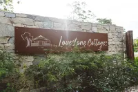 Lovestone Cottages Montville - spa