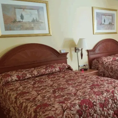 Select Inn