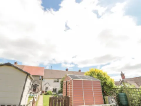 3 St Cuthberts Garth Hotels in Bamburgh