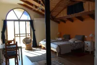 オフ ザ スクエア のホテル