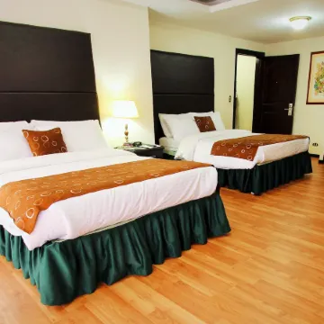 Hotel San Fernando Real