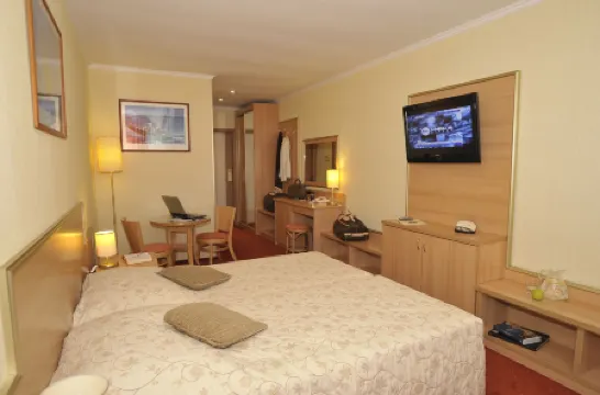 柯爾莫藍健康水療酒店