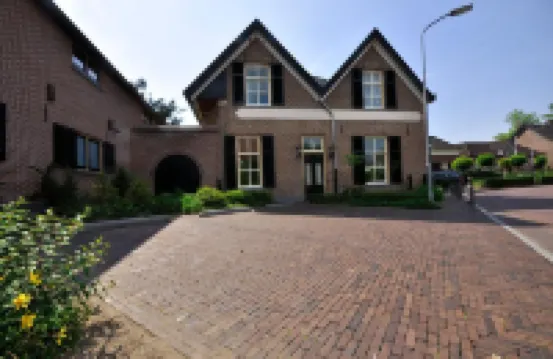 Villa Veertien Hotels in 
