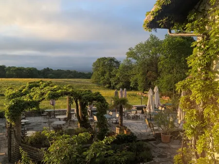 Auberge des Chasseurs Отели в г. Корьер